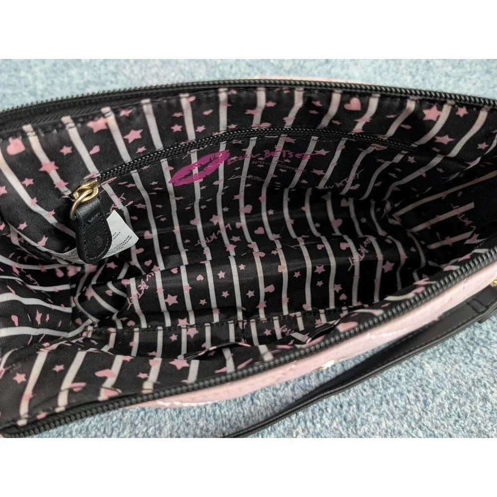 Luv Betsey by Betsey Johnson Pink Chevron Heart Crossbody Bag Gold Heart Detail - Picture 6 of 9